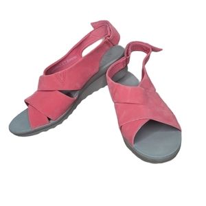 Clarks Cloud Steppers Coral Caddell Bright Wedge S